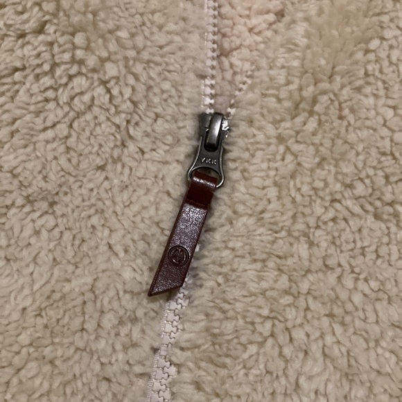 Thick Fleece Zip-up Sweater. - Picture 2 of 4